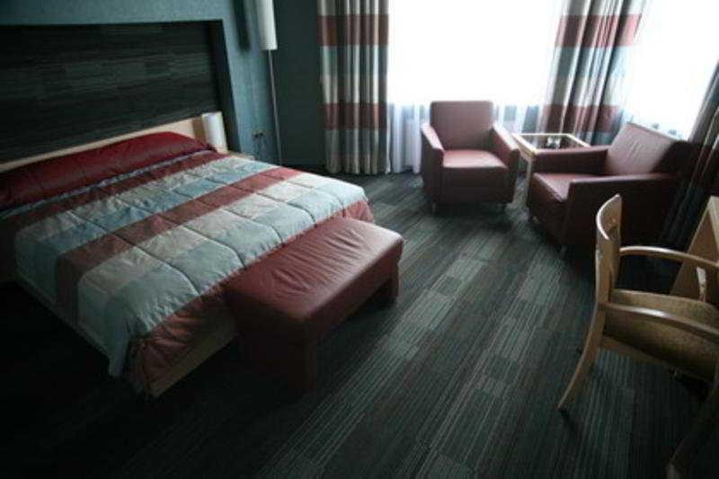 Victoria Hotel & Business Centre Minsk Luaran gambar