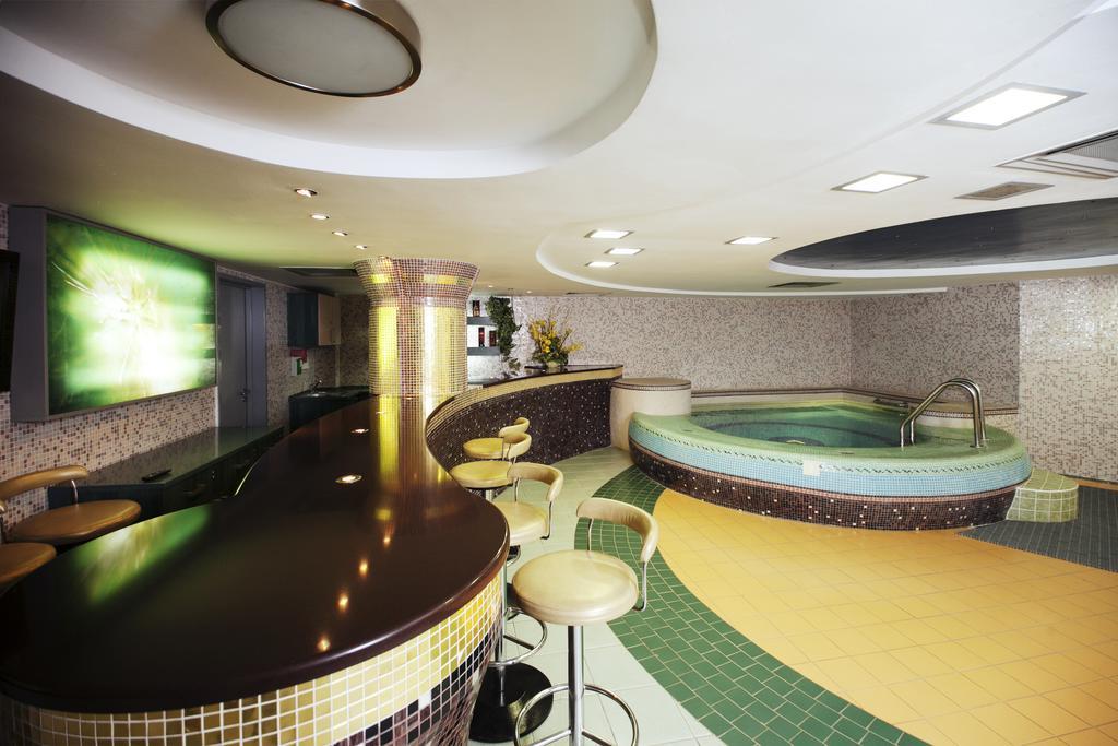 Victoria Hotel & Business Centre Minsk Luaran gambar