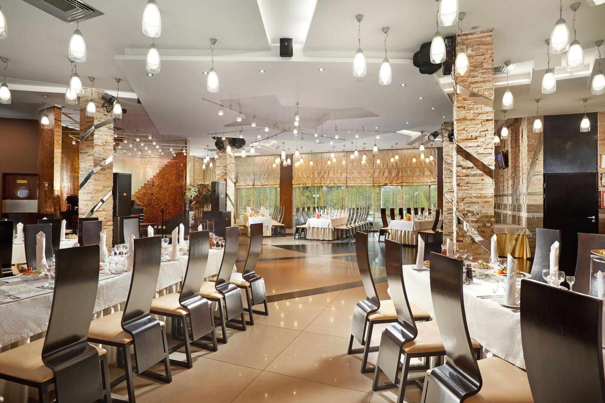 Victoria Hotel & Business Centre Minsk Luaran gambar