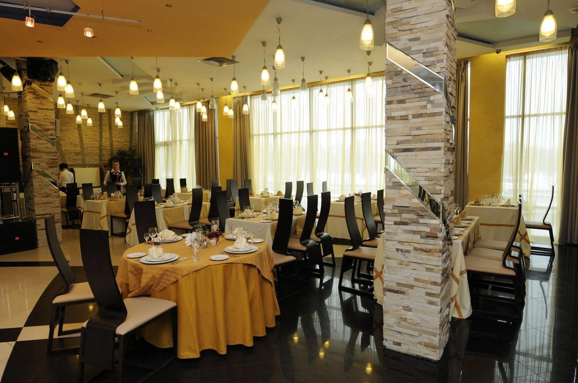 Victoria Hotel & Business Centre Minsk Luaran gambar